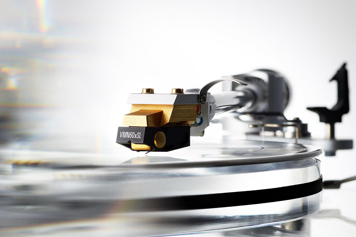 AT-VM760xSL:製品イメージ