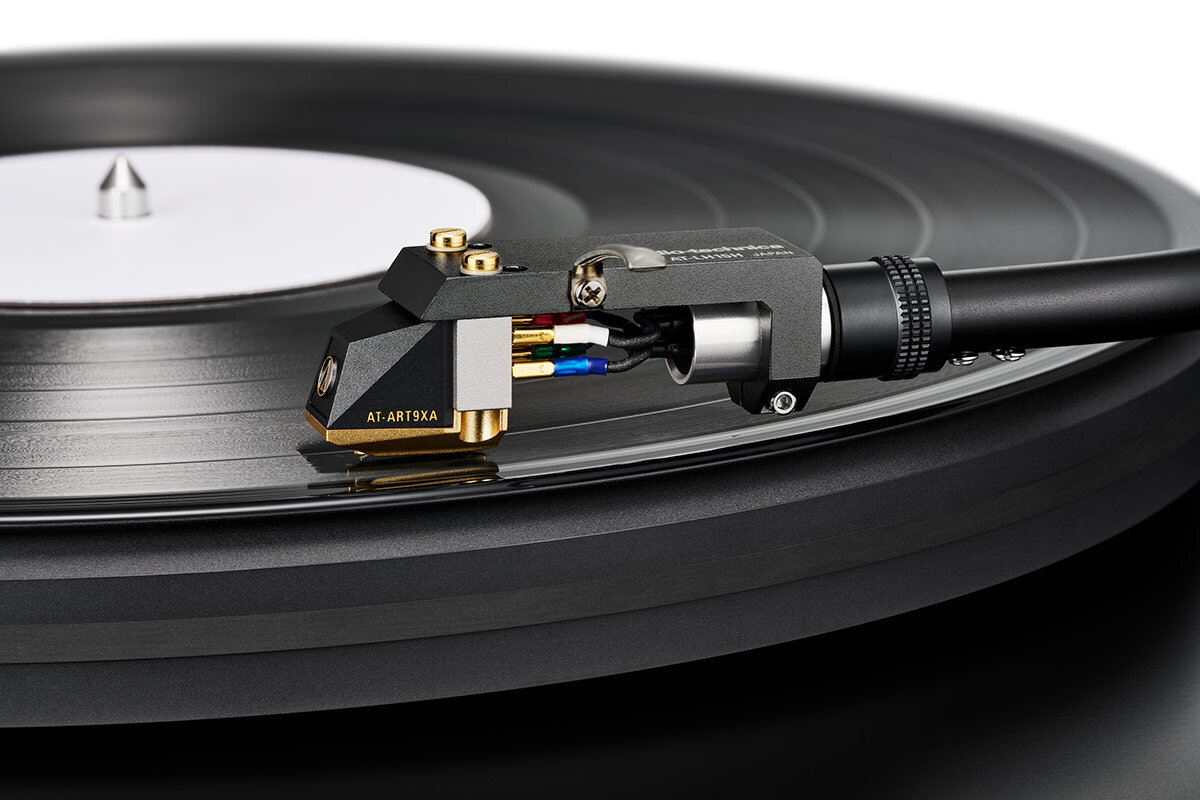 AT6112x:装着イメージ AT-ART9XA・AT-LH15H