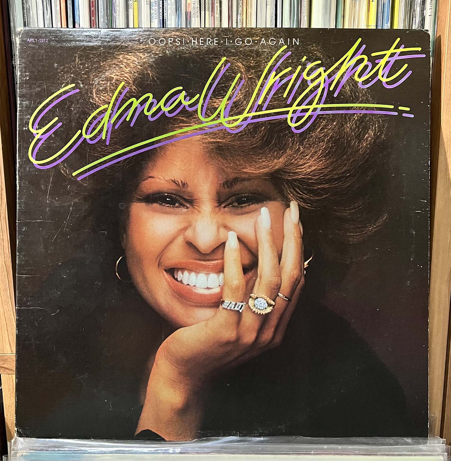 Edna Wright「Oops! Here I Go Again」（1977年）